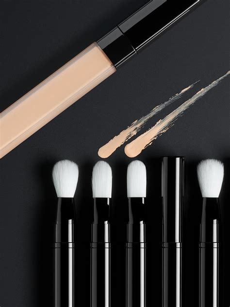 chanel makeup brush set review|chanel dual ended concealer brush.